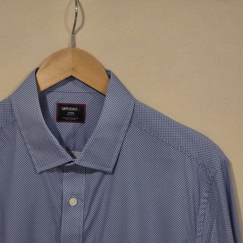 Untuckit Performance Regular Fit Button Down L - image 1